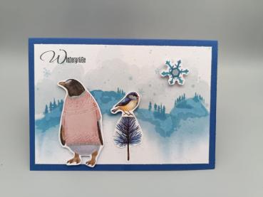 Winterkarte „Wintergrüße“ — Pinguin im Pullover